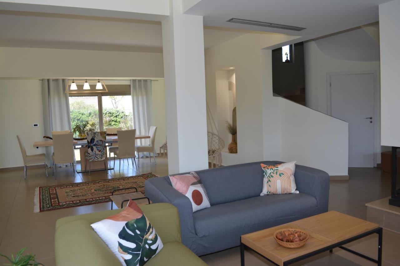 Villa Home21 Asgourou